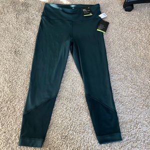 Gap workout leggings